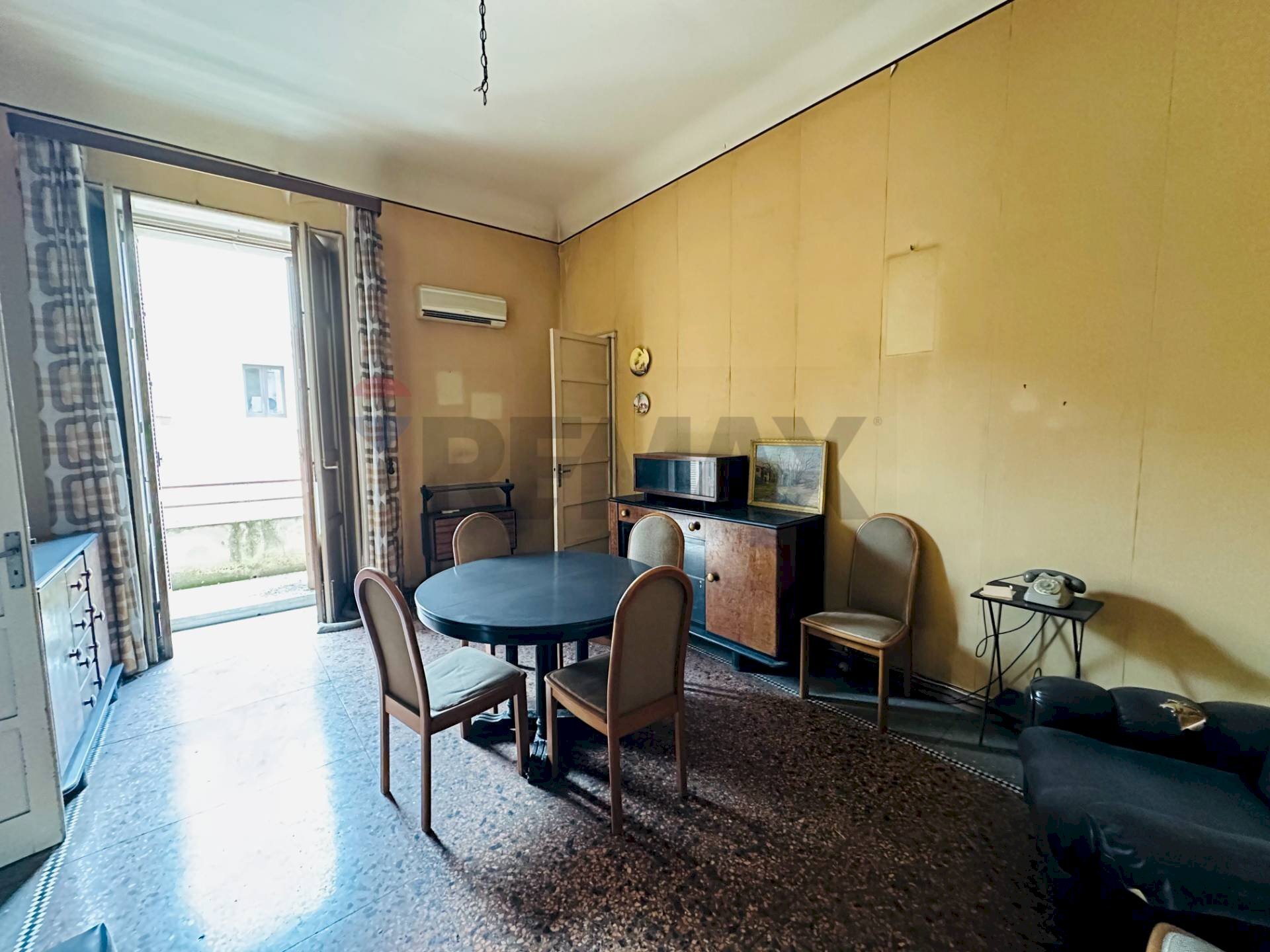 Sala da pranzo - Appartamento murganzio
 
49, Lentini - foto 1
