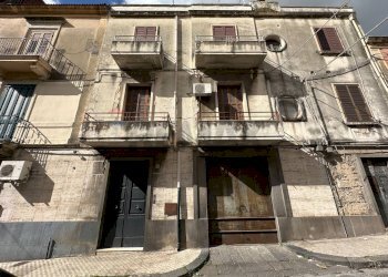Edificio all\'aperto - Appartamento murganzio
 
49, Lentini - foto 23