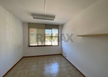 Stanza vuota - Office viale Teracati
 
104, Siracusa - photo 4