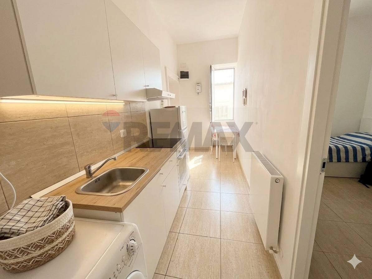 Cucina - Trilocale Vico Dei Tinellari
 
9, Napoli - foto 2