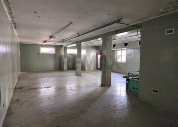 Parcheggio - Stabile - Palazzo Napoli - foto 5