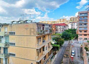 Edificio all\'aperto - Trilocale Via E.Ricci
 
1, Napoli - foto 3