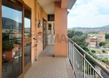 Balcone - Trilocale Via E.Ricci
 
1, Napoli - foto 4