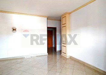 Stanza vuota - Trilocale Via E.Ricci
 
1, Napoli - foto 6