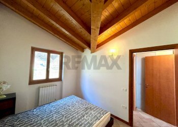 Camera / camera da letto - Bilocale Bianzano - foto 15