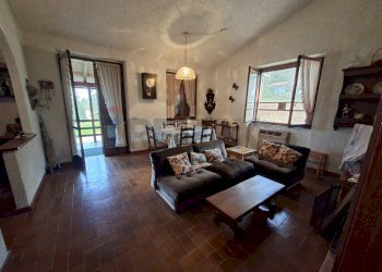 Sala da pranzo - Casa indipendente Solto Collina - foto 26