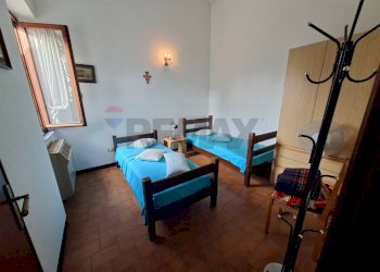 Camera / camera da letto - Casa indipendente Solto Collina - foto 31