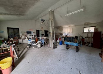 Parcheggio - Casa indipendente Solto Collina - foto 51