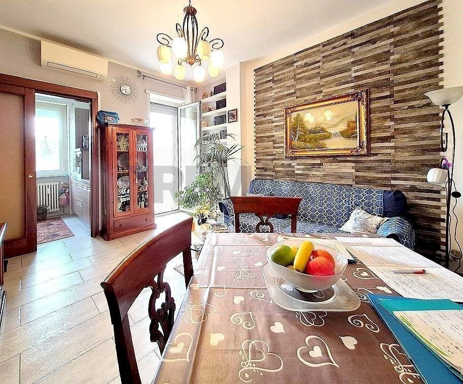 Sala da pranzo - Trilocale Via Nazionale
94, Cambiano - foto 2