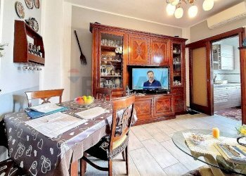 Sala da pranzo - Trilocale Via Nazionale
 
94, Cambiano - foto 4
