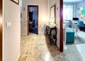 Hall / corridoio - Trilocale Via Nazionale
 
94, Cambiano - foto 16