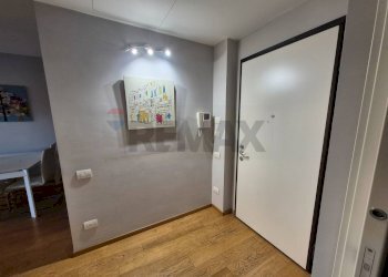 Hall / corridoio - Four-room apartment Via Giovanni Battista Piranesi
 
44, Milano - photo 7