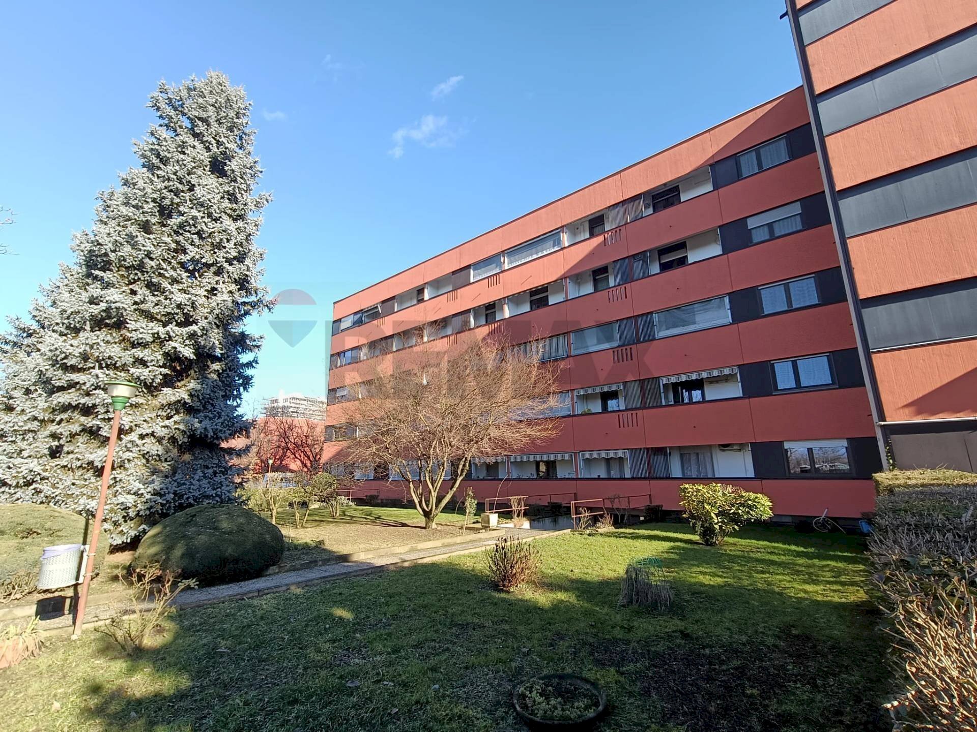 Edificio all\'aperto - Apartment Via Aldo Moro
 
7, Beinasco - photo 2