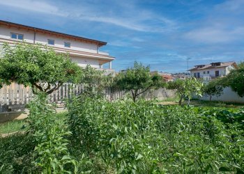 Giardino - Appartamento Contrada Pretaro
 
21, Francavilla al Mare - foto 7