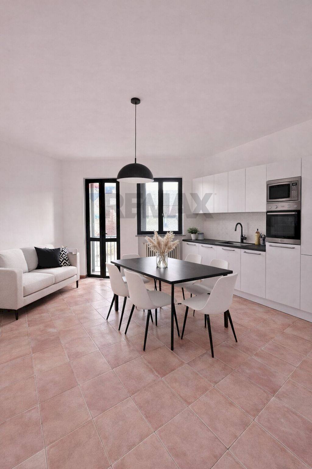 Sala da pranzo - Independent house vicolo cristoforo colombo
2, Romentino - photo 2