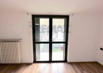 Stanza vuota - Casa indipendente vicolo cristoforo colombo
 
2, Romentino - foto 8