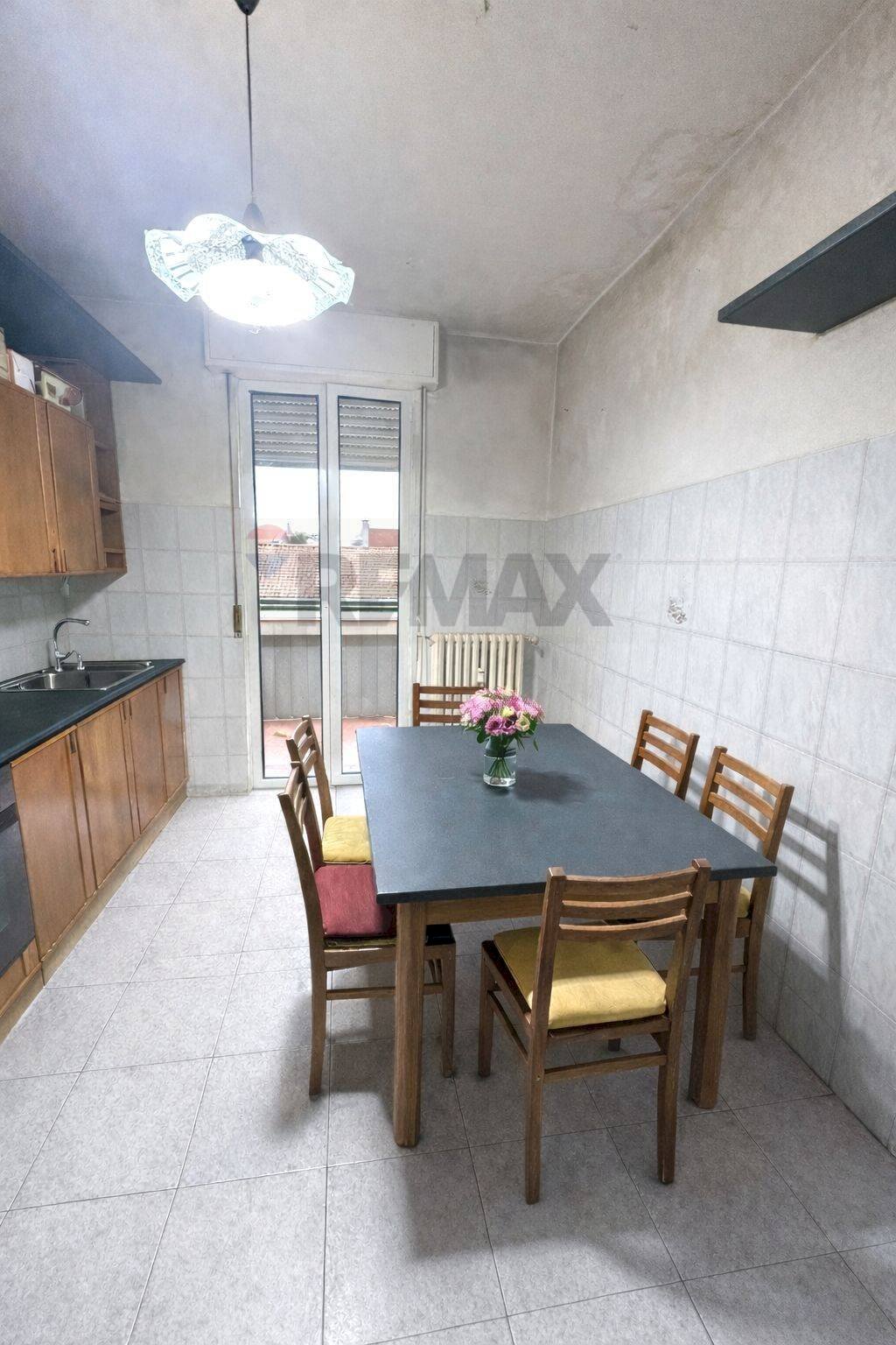 Sala da pranzo - Quadrilocale via manzoni
 
5, Cerano - foto 2