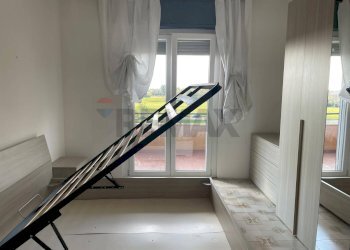 Camera / camera da letto - Two-room apartment via Carola
 
14, Bellinzago Novarese - photo 13