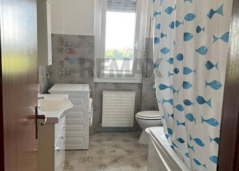 Bagno - Two-room apartment via Carola
 
14, Bellinzago Novarese - photo 15