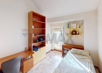 Camera / camera da letto - Trilocale Via Ariosto
 
1, Pavia - foto 16