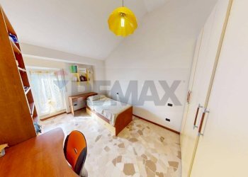 Camera / camera da letto - Trilocale Via Ariosto
 
1, Pavia - foto 17