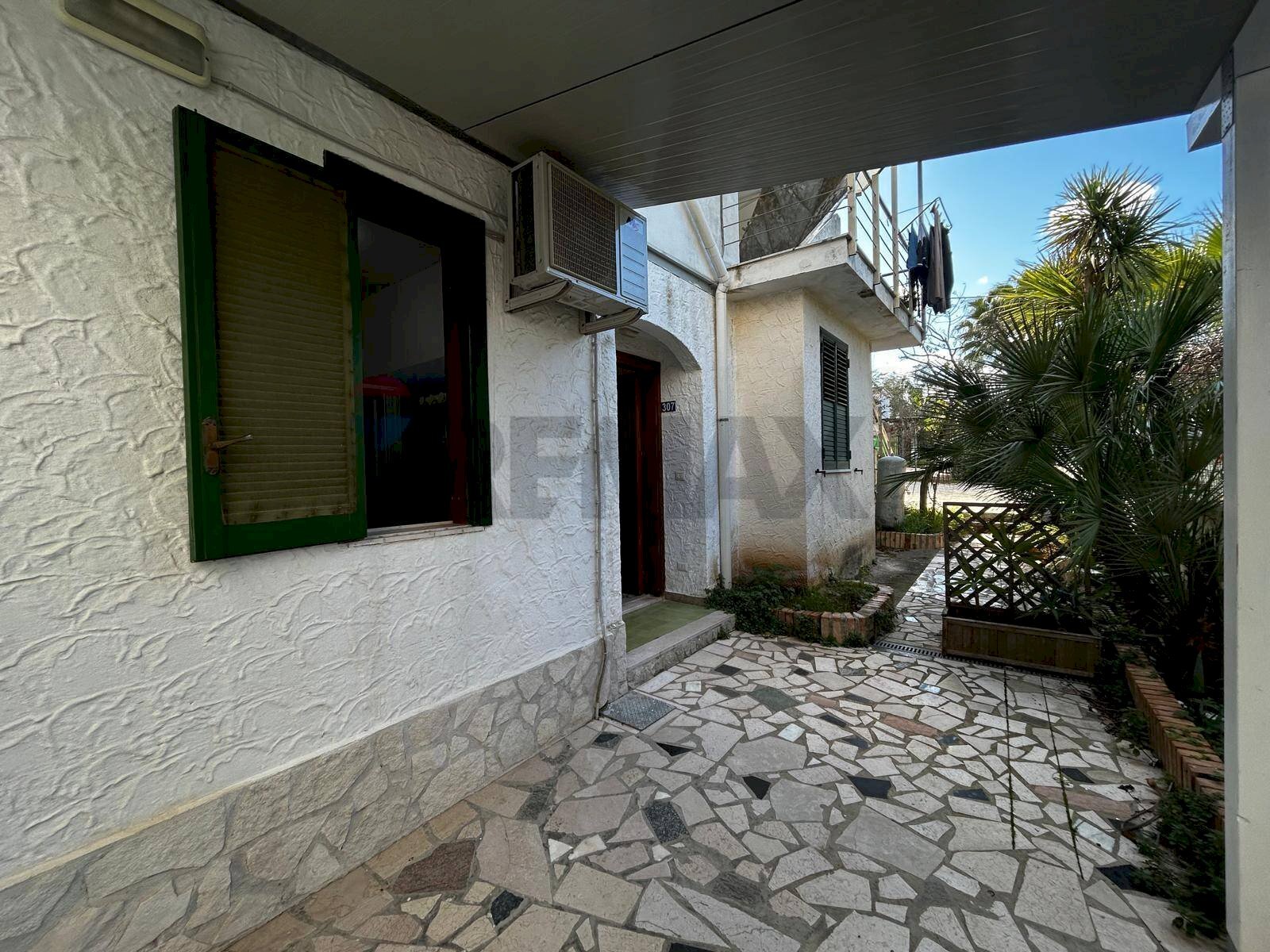 Terrazza - Quadrilocale Località Defensola
32, Vieste - foto 2