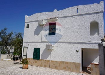 esterno - Quadrilocale Località Defensola
 
32, Vieste - foto 21