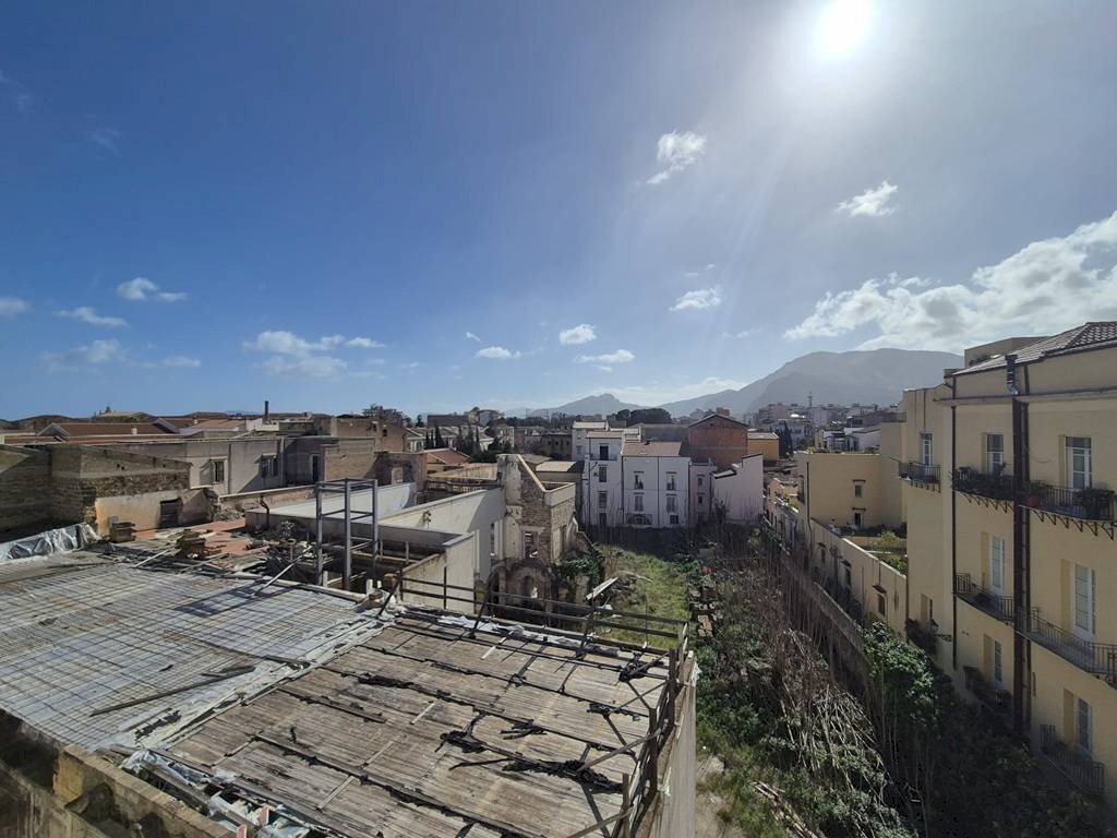 Foto 3 - Quadrilocale Via Alloro
107, Palermo - foto 3