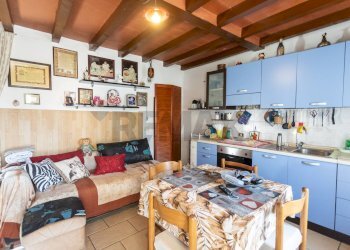 Sala da pranzo - Casa semi indipendente Località Ceriati
 
29, Salsomaggiore Terme - foto 6