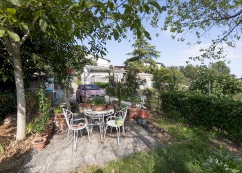 Giardino - Casa semi indipendente Località Ceriati
 
29, Salsomaggiore Terme - foto 16