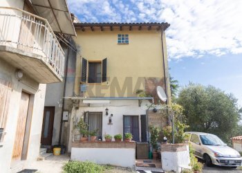 Casa all\'aperto - Casa semi indipendente Località Ceriati
 
29, Salsomaggiore Terme - foto 17