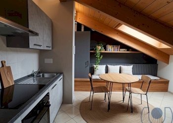 soggiorno con cucina - Attico Strada Genova, Moncalieri - foto 1