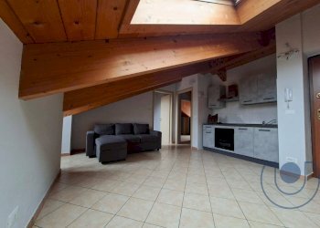 soggiorno con cucina - Attico Strada Genova, Moncalieri - foto 6