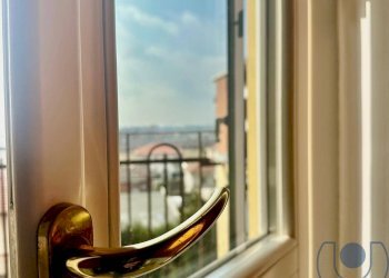 porta finestra - Attico Strada Genova, Moncalieri - foto 14