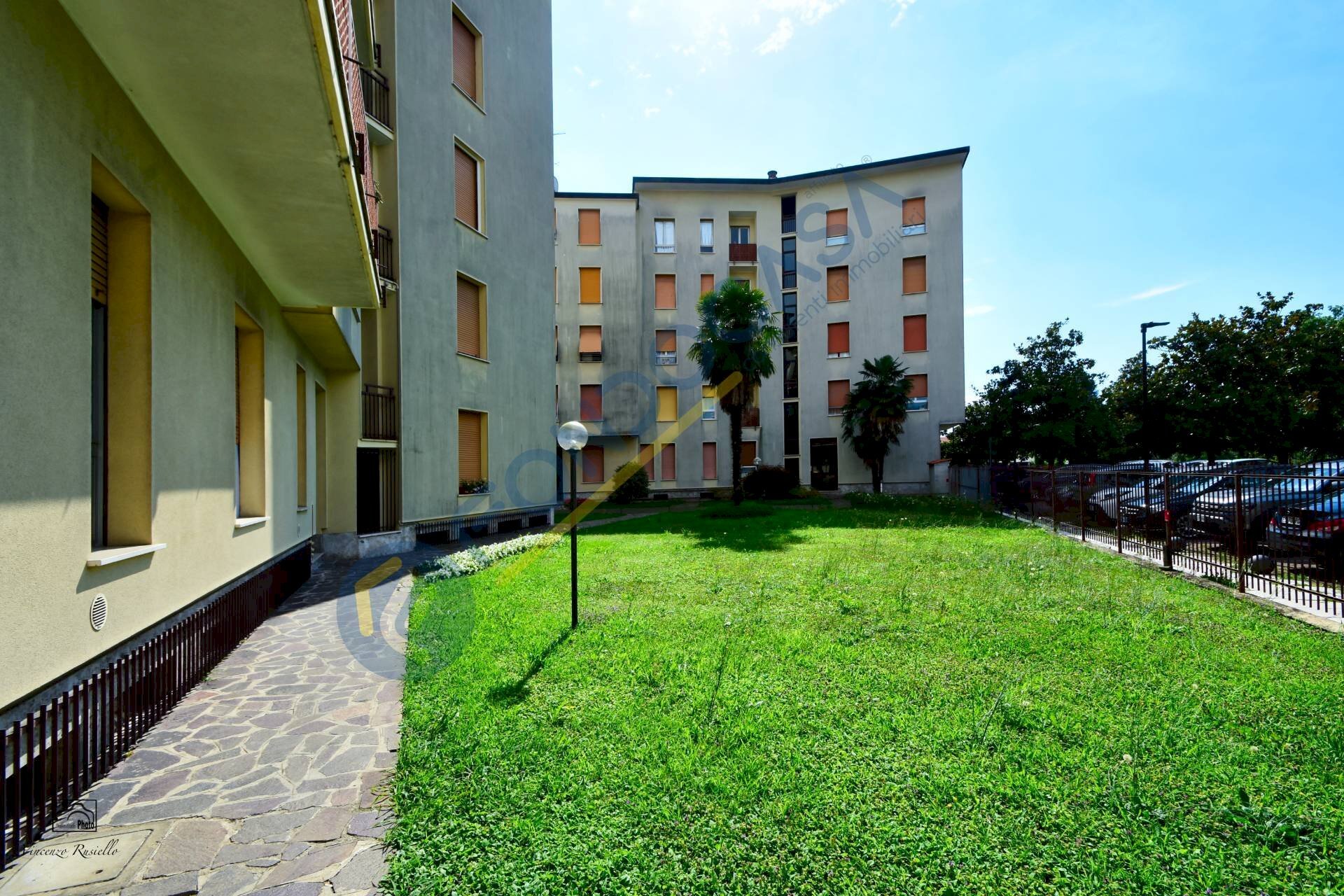 Foto 1 - Trilocale via vertua
 
3, Nova Milanese - foto 1