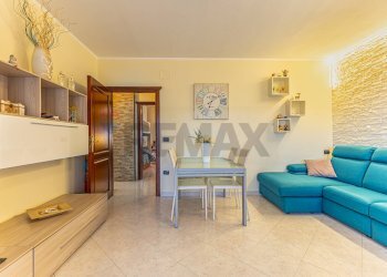 Sala da pranzo - Quadrilocale Via Lorenzo Bogino
 
18, Sassari - foto 7