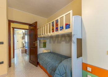 Camera / camera da letto - Quadrilocale Via Lorenzo Bogino
 
18, Sassari - foto 9