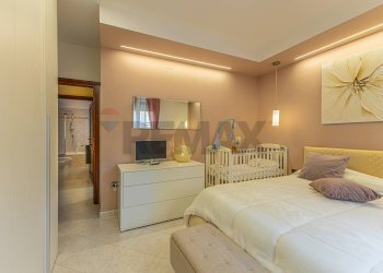 Camera / camera da letto - Quadrilocale Via Lorenzo Bogino
 
18, Sassari - foto 12