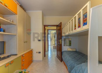 Camera / camera da letto - Quadrilocale Via Lorenzo Bogino
 
18, Sassari - foto 47