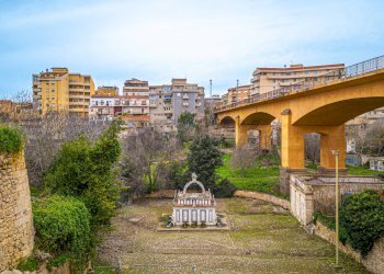 Edificio all\'aperto - Quadrilocale Via Lorenzo Bogino
 
18, Sassari - foto 87