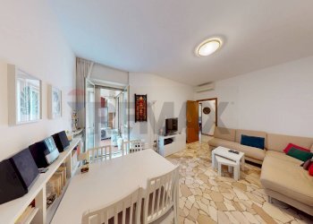 Sala da pranzo - Bilocale via borgese
 
14, Milano - foto 1