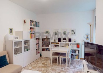 Sala da pranzo - Bilocale via borgese
 
14, Milano - foto 2