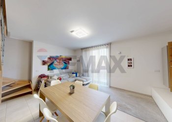 Sala da pranzo - Trilocale Via Cherubini
 
28, Seregno - foto 6