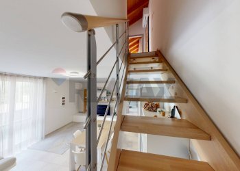 Scale - Trilocale Via Cherubini
 
28, Seregno - foto 16