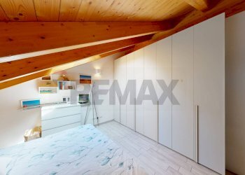 Camera / camera da letto - Trilocale Via Cherubini
 
28, Seregno - foto 26