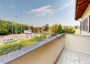 Balcone - Trilocale Via Cherubini
 
28, Seregno - foto 28