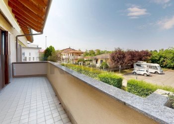 Balcone - Trilocale Via Cherubini
 
28, Seregno - foto 29