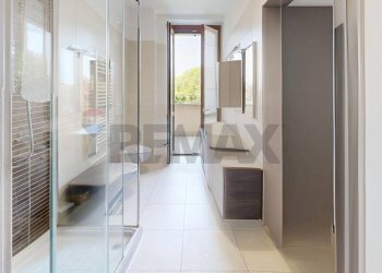 Bagno - Trilocale Via Cherubini
 
28, Seregno - foto 30