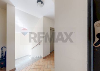 Hall / corridoio - Trilocale Via Cherubini
 
28, Seregno - foto 36