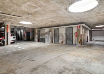 Parcheggio - Negozio Via Volta, 1, Caronno Varesino - foto 18